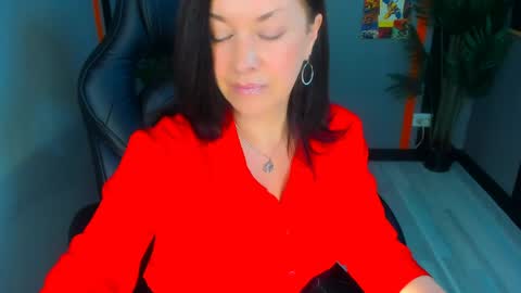 Ana online show from April 1, 10:16 am