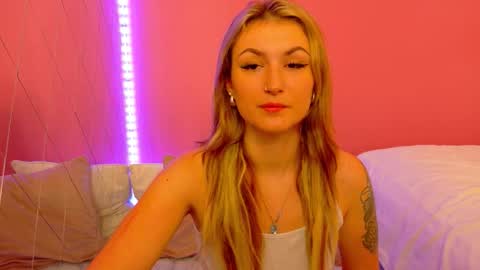 anaayss online show from November 22, 6:49 am