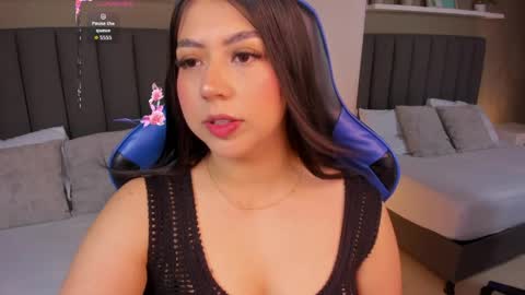 A N A online show from April 4, 1:54 pm