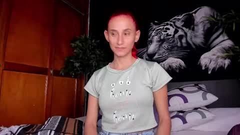 Anahi online show from February 21, 2:50 am