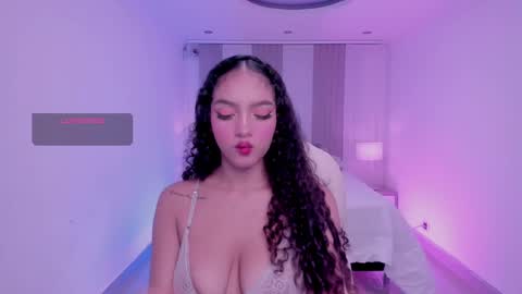 Anahi Curlie online show from February 11, 3:50 am