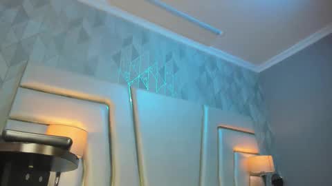 Anahis online show from October 31, 4:58 am