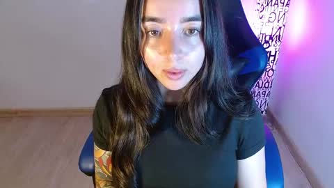 ana 3 online show from November 24, 1:29 am