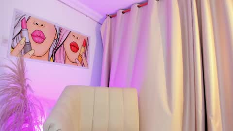 Ana online show from April 10, 7:42 pm