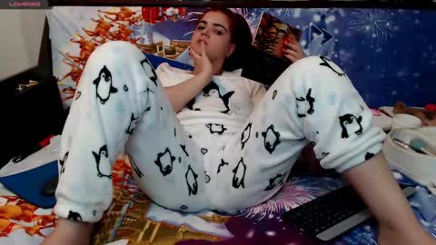 Ana   online show from January 3, 11:01 pm