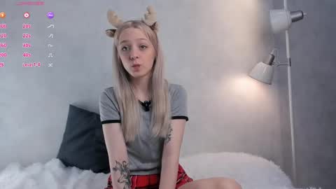 andneveragain online show from December 23, 11:14 am