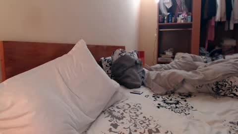 Andra online show from February 18, 5:55 pm