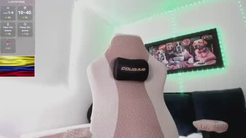 andrea_bonnie online show from August 6, 8:38 pm