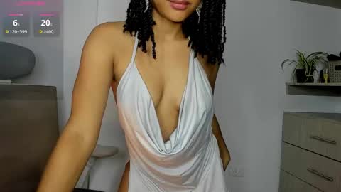 Andrea  online show from December 3, 2:08 pm