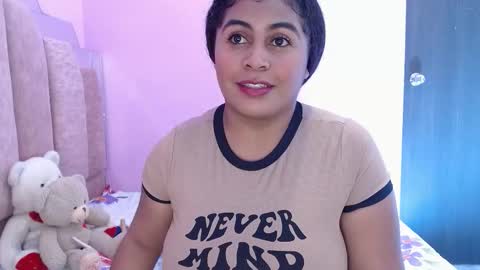 A n d r  e a S w e e t  online show from September 8, 7:57 pm