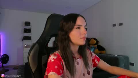      online show from April 11, 3:34 am