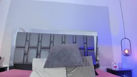 Angel  online show from December 13, 3:21 pm