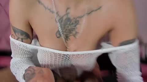 Angel  online show from January 30, 6:32 pm