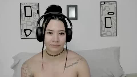 Angel online show from February 5, 6:55 pm