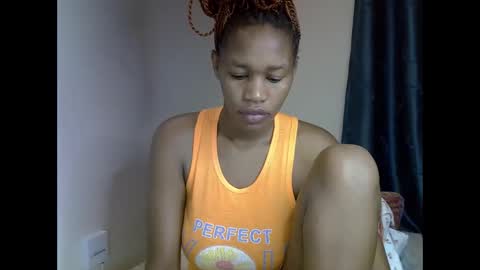 angel_mia5 online show from April 6, 5:30 am