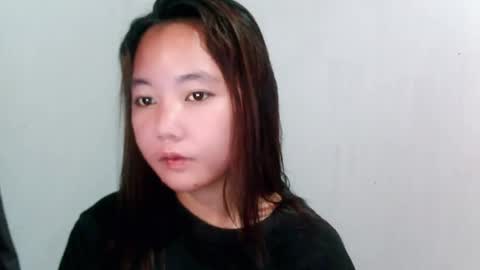 angel_piecumxx online show from July 20, 1:46 pm