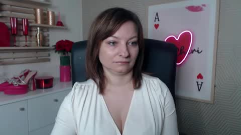 Angela online show from February 11, 6:59 am