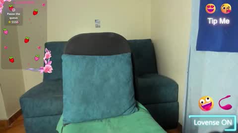 Angela online show from December 2, 3:30 am