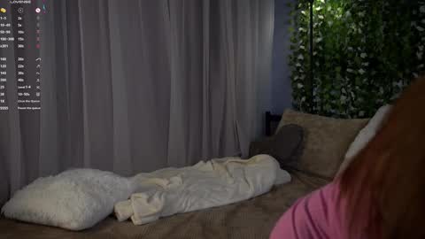 Mary online show from March 2, 12:12 pm