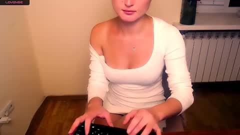 Alice online show from September 17, 11:08 am