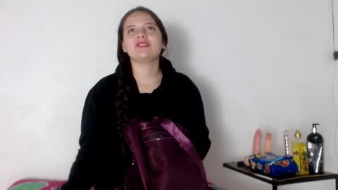 angela online show from July 9, 1:13 pm