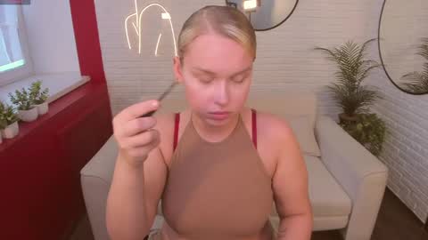 Angelic beauty online show from April 24, 2:42 pm
