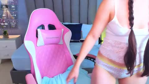 A N G E L I C A online show from October 9, 12:42 pm