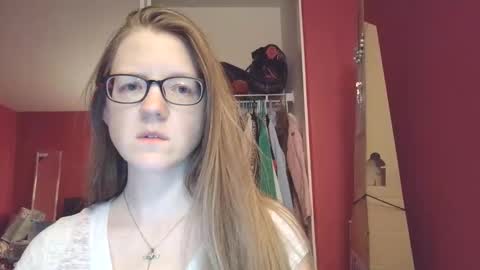 AngelicAngel online show from April 8, 6:26 am