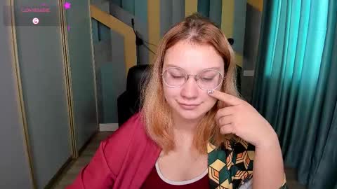 AngelinaLow online show from January 19, 12:23 pm