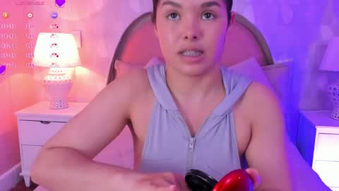 angeline online show from April 16, 12:38 pm