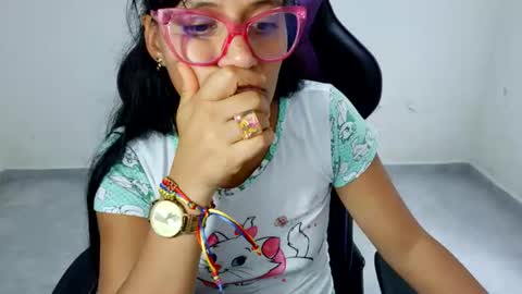 angela online show from July 14, 7:07 pm