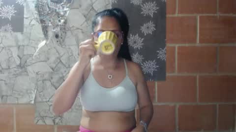 angela online show from February 24, 1:11 am