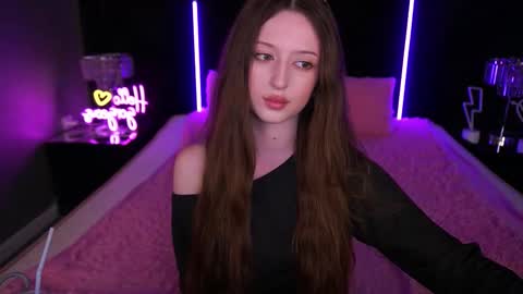 AngelBlush online show from September 18, 3:10 pm