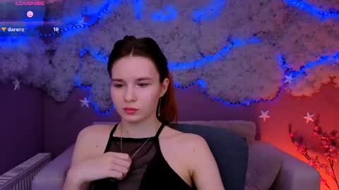 Angle online show from June 17, 7:37 pm