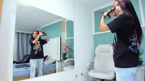 Ania online show from February 6, 10:35 pm