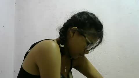 anielah online show from October 14, 7:05 pm