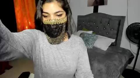 Anissa online show from August 2, 1:03 pm
