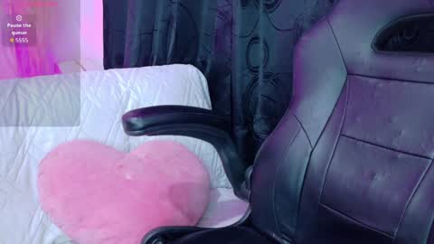 anika_kiti online show from June 5, 8:42 am