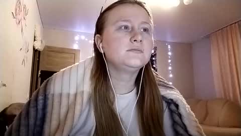 Anika online show from January 7, 6:55 pm