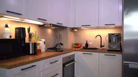 Im Anita thumb up me please its important online show from March 22, 9:10 pm