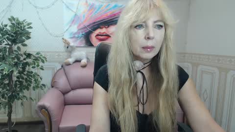 Anna Ditrih online show from January 31, 12:40 pm