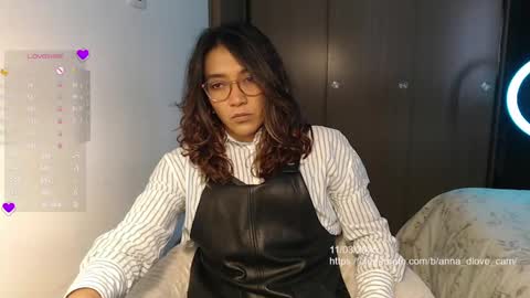 Anna online show from March 11, 3:34 pm