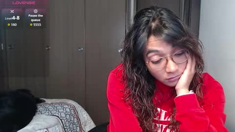 Anna online show from October 16, 3:47 pm