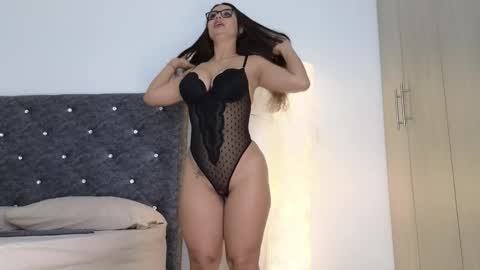 Anna online show from March 8, 3:54 pm