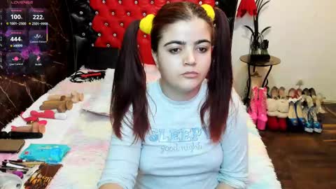 Ana   online show from February 14, 8:52 am