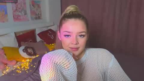 Anna online show from February 27, 6:41 pm