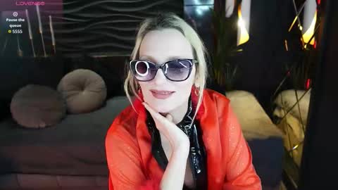 Anna online show from February 1, 7:12 pm