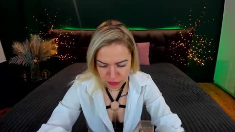 anna_snow9 online show from September 15, 12:13 pm