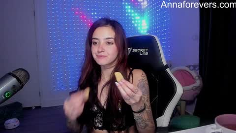 Anna Forevers online show from January 4, 11:27 pm