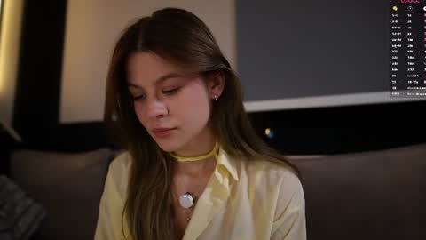 Anne online show from August 2, 8:56 pm